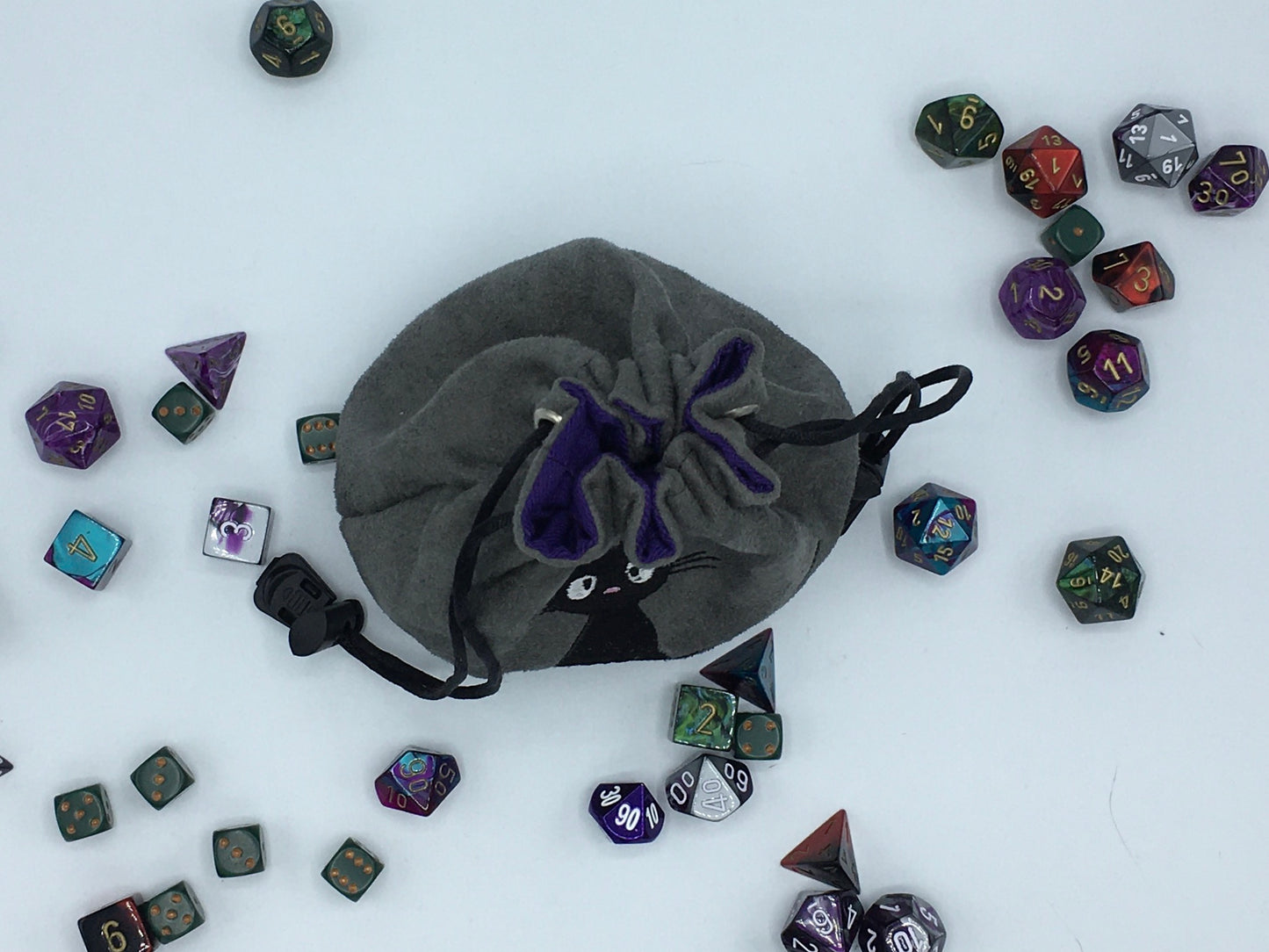 Jiji Cat Embroidered Dice Bag